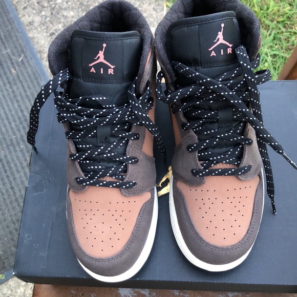 Nike Air Jordan Mid SE Dark Chocolate Earth Tone - Picture 7 of 8